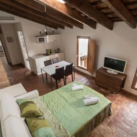 Apartamento Dianum Lofts *