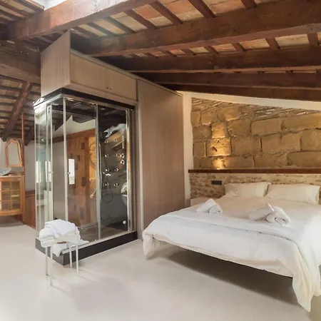 Dianum Lofts